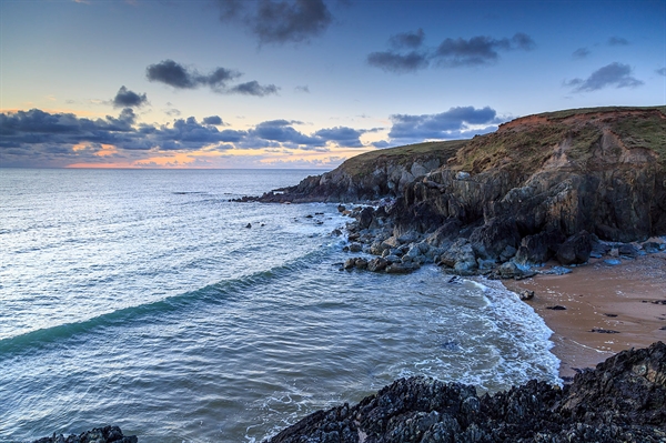 Whistling sands 4 miles away